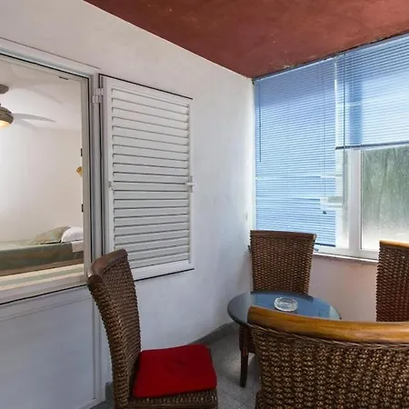 Apartament Kusalo - Twin With Patio And Shared Bathroom *